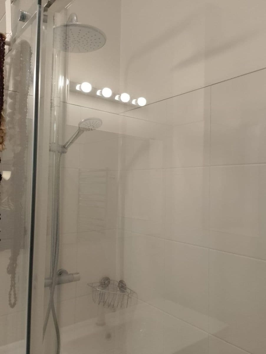 Pronájem bytu 3+1 76 m², Bubenečská, Praha, Praha Pronájem bytu 3+1 76 m², Bubenečská, Praha, Praha