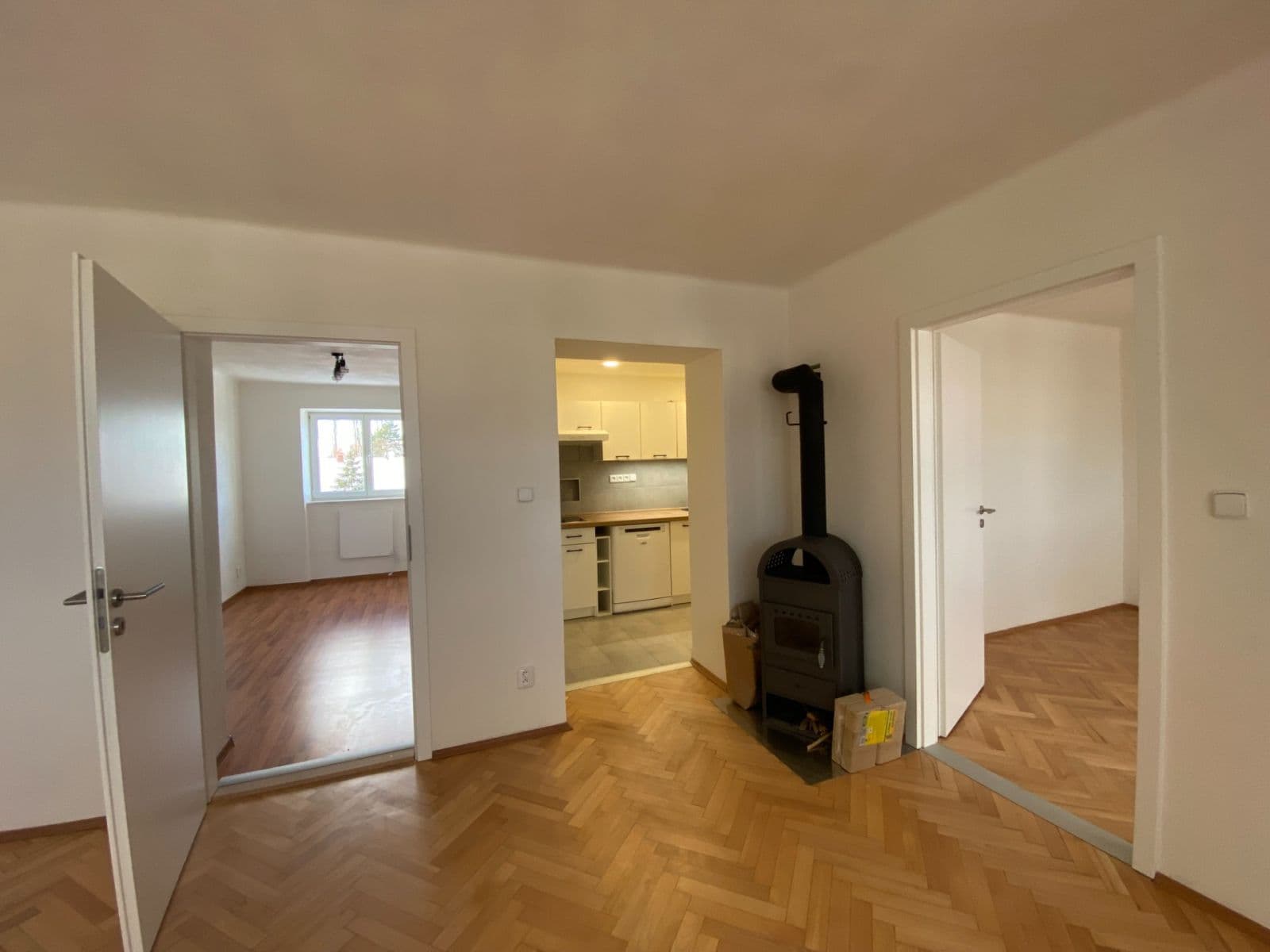 Pronájem bytu 3+kk 56 m², Kuzníkova, Kojetín, Olomoucký kraj Pronájem bytu 3+kk 56 m², Kuzníkova, Kojetín, Olomoucký kraj
