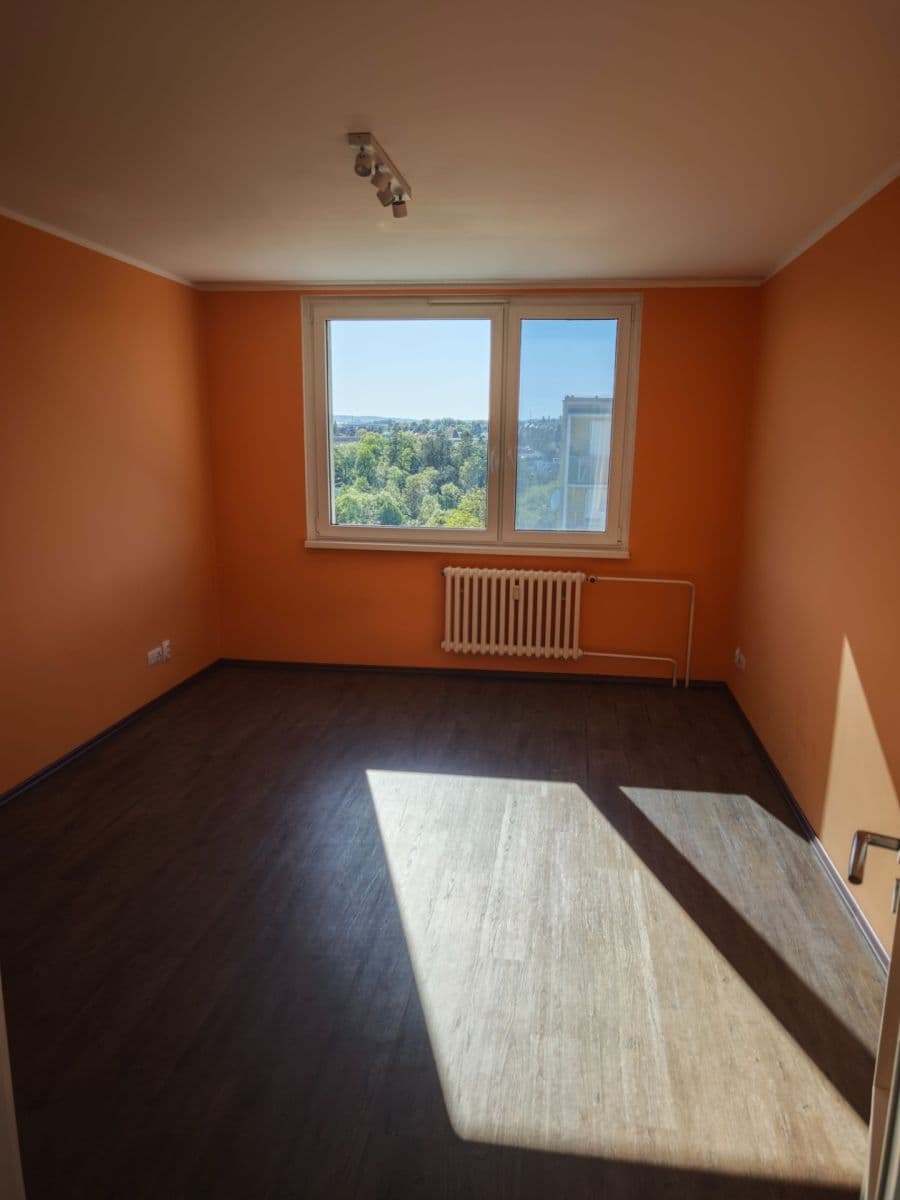 Pronájem bytu 3+1 76 m², Na Svahu, Třebíč, Kraj Vysočina Pronájem bytu 3+1 76 m², Na Svahu, Třebíč, Kraj Vysočina