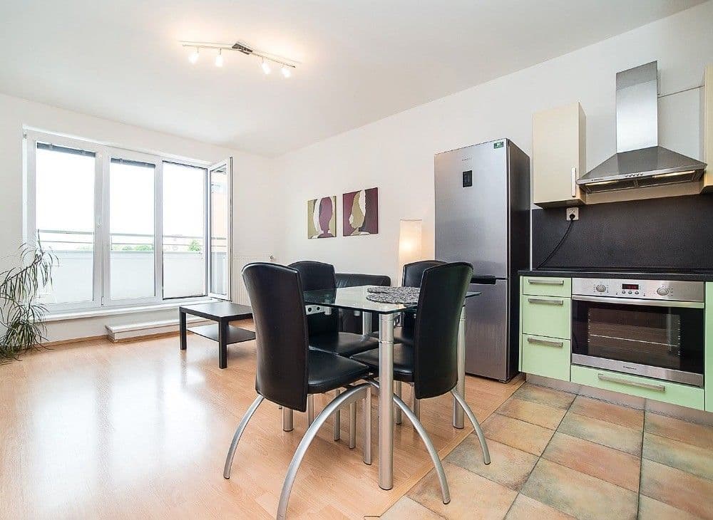 Pronájem bytu 2+kk 52 m², Mattioliho, Praha, Praha Pronájem bytu 2+kk 52 m², Mattioliho, Praha, Praha