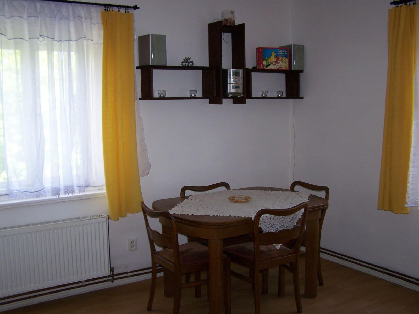 Pronájem domu 104 m², pozemek 212 m², Krupská, Bělá pod Bezdězem, Středočeský kraj Pronájem domu 104 m², pozemek 212 m², Krupská, Bělá pod Bezdězem, Středočeský kraj