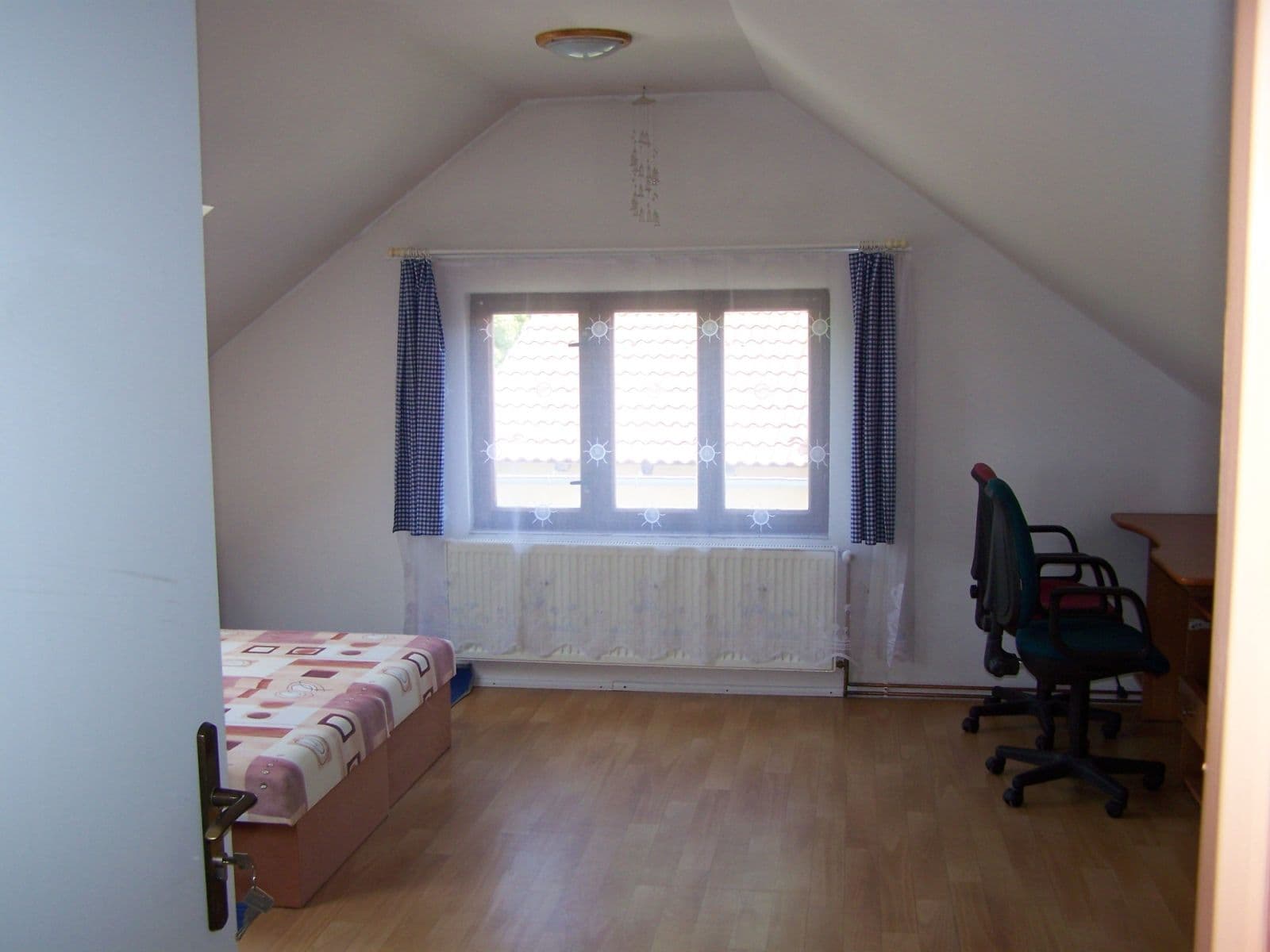 Pronájem domu 104 m², pozemek 212 m², Krupská, Bělá pod Bezdězem, Středočeský kraj Pronájem domu 104 m², pozemek 212 m², Krupská, Bělá pod Bezdězem, Středočeský kraj
