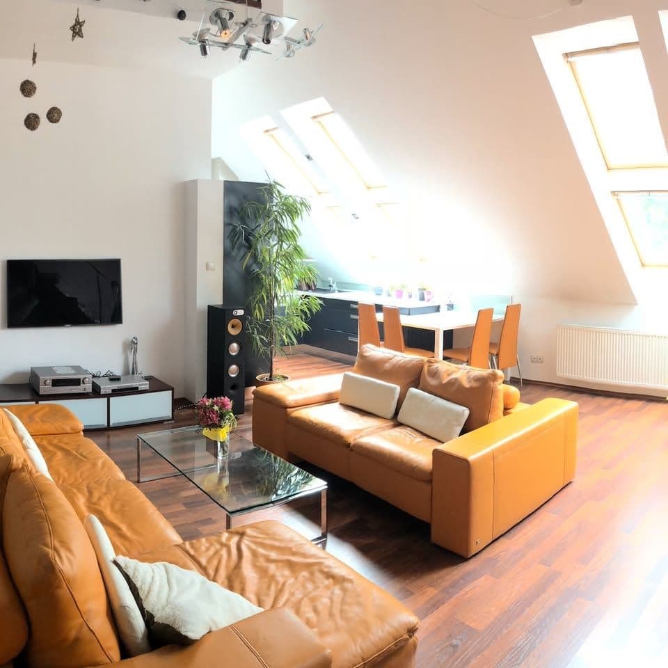 Prodej bytu 3+kk 130 m², Nákladní, Opava, Moravskoslezský kraj Prodej bytu 3+kk 130 m², Nákladní, Opava, Moravskoslezský kraj