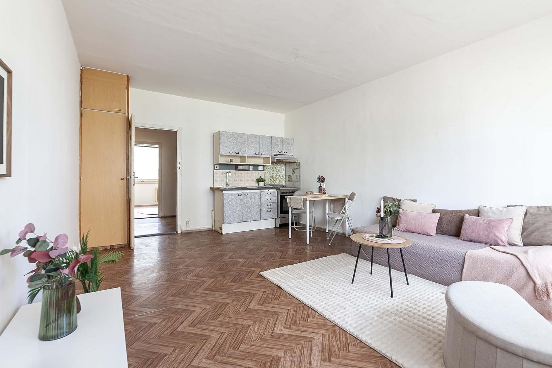 Prodej bytu 1+1 45 m², Geologická, Praha, Praha Prodej bytu 1+1 45 m², Geologická, Praha, Praha