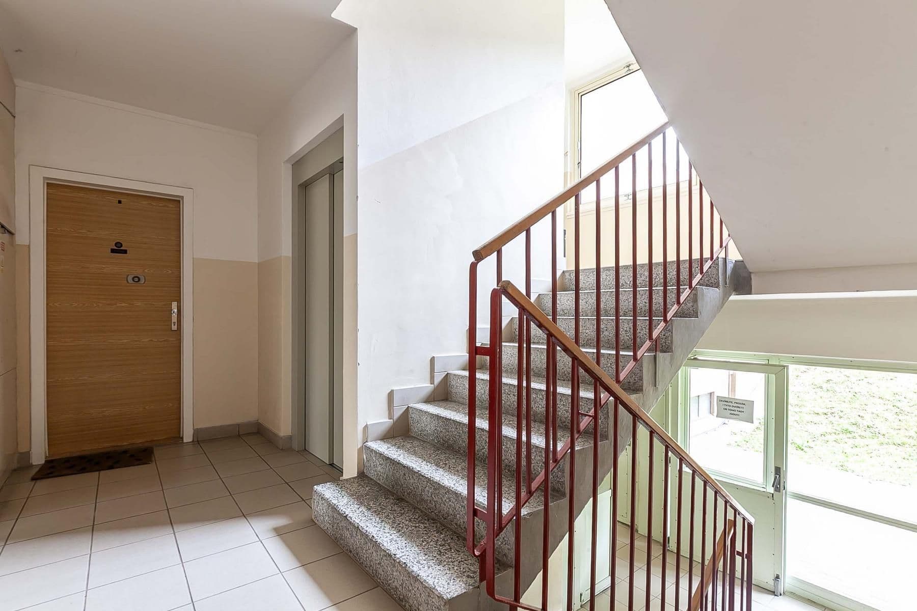 Prodej bytu 1+1 45 m², Geologická, Praha, Praha Prodej bytu 1+1 45 m², Geologická, Praha, Praha