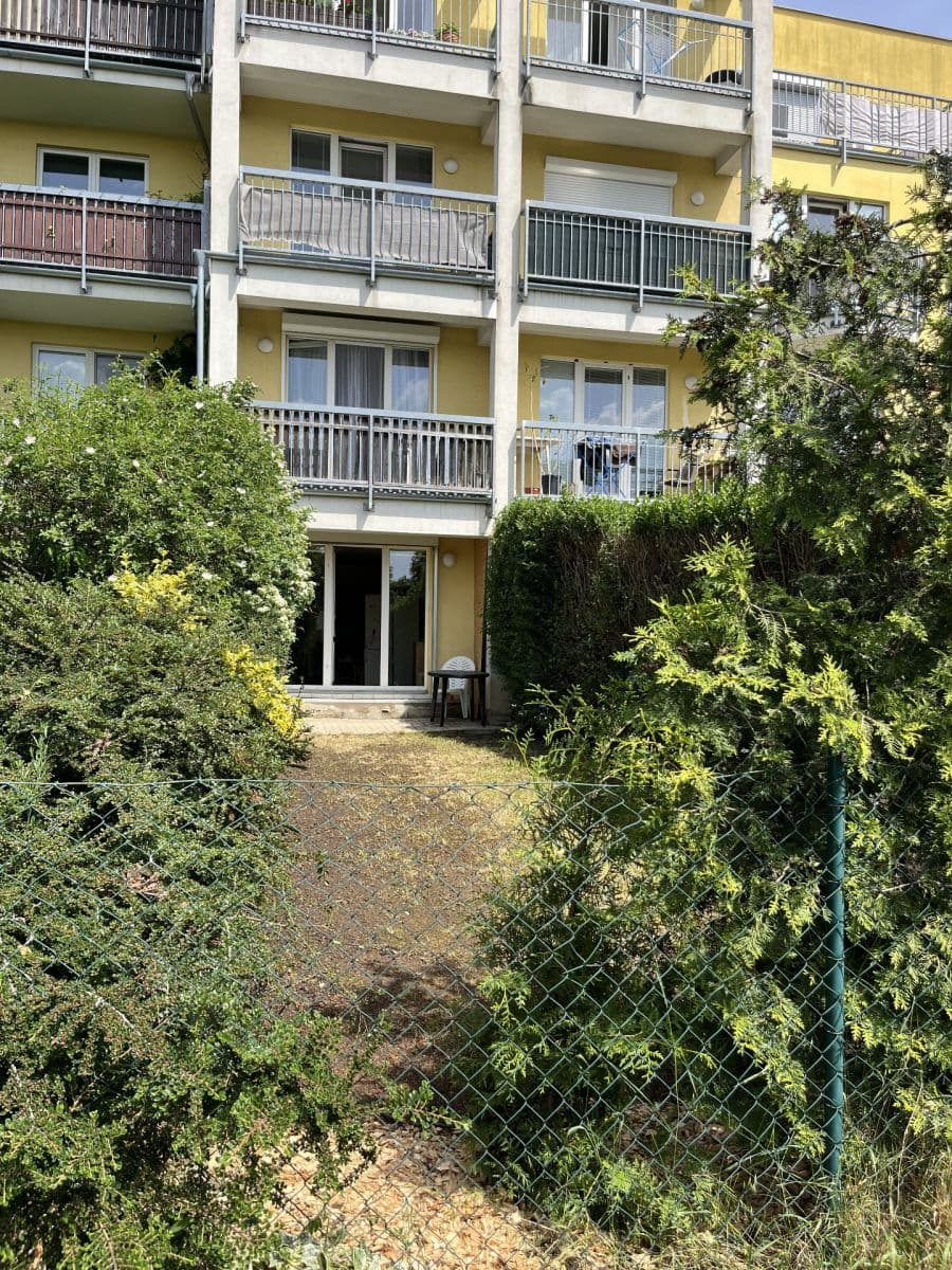 Pronájem bytu 1+kk 38 m², Wiesenthalova, Praha, Praha Pronájem bytu 1+kk 38 m², Wiesenthalova, Praha, Praha