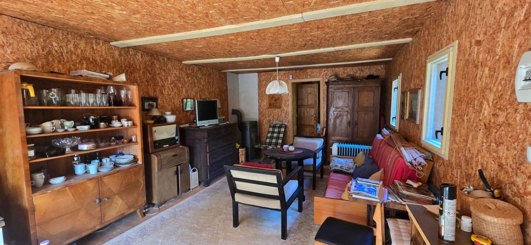 Prodej chaty, chalupy 34 m², pozemek 536 m², Mnichovice, Středočeský kraj Prodej chaty, chalupy 34 m², pozemek 536 m², Mnichovice, Středočeský kraj
