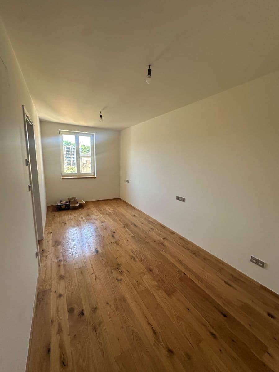 Pronájem bytu 2+kk 42 m², Strakonická, Praha, Praha Pronájem bytu 2+kk 42 m², Strakonická, Praha, Praha