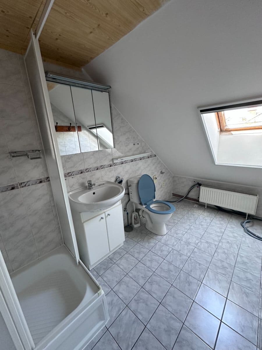 Pronájem bytu 2+1 66 m², Masarykova, Kutná Hora, Středočeský kraj Pronájem bytu 2+1 66 m², Masarykova, Kutná Hora, Středočeský kraj