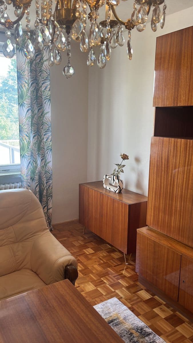 Pronájem bytu 2+1 67 m², Mokrá IV, Zlín, Zlínský kraj Pronájem bytu 2+1 67 m², Mokrá IV, Zlín, Zlínský kraj