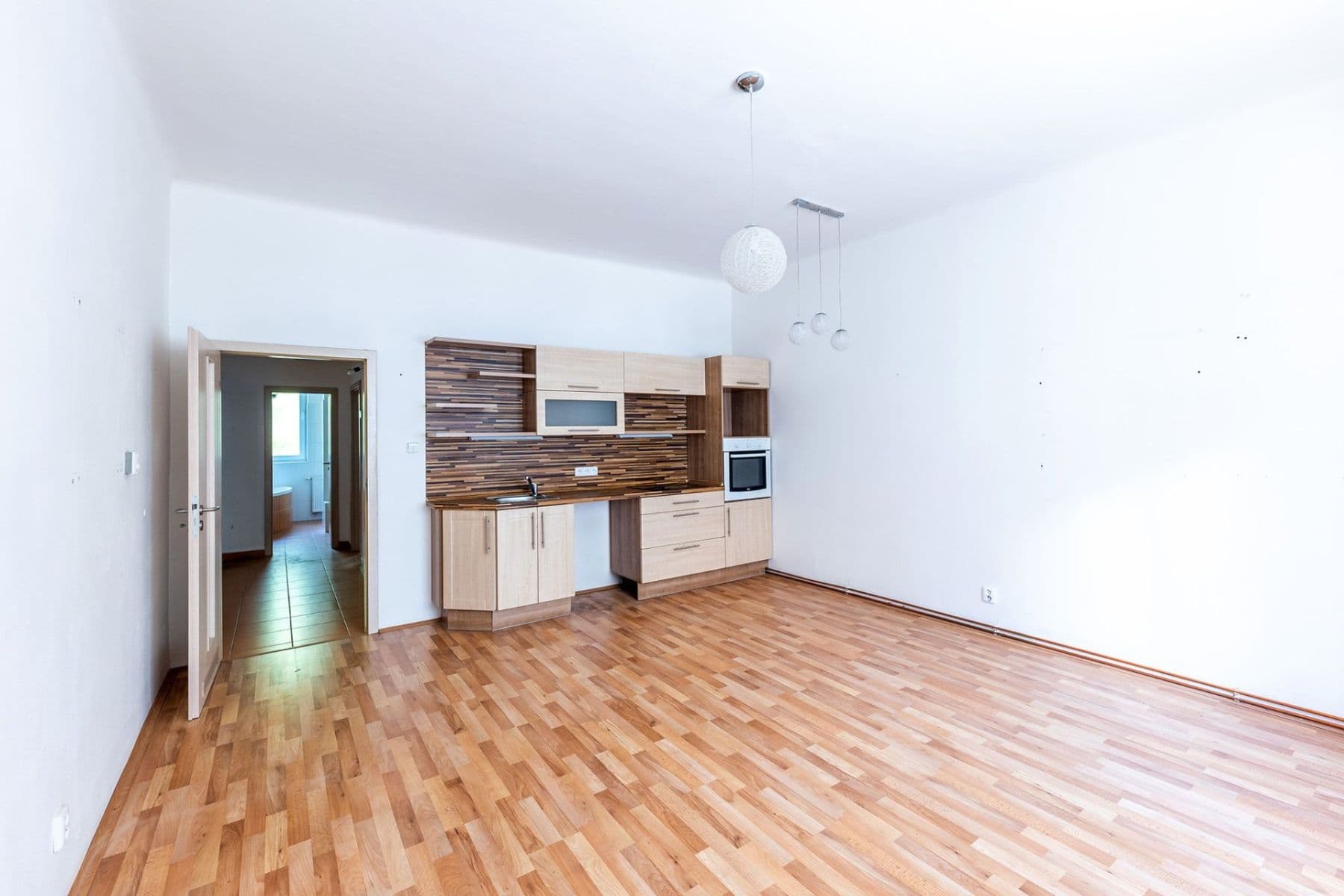 Prodej bytu 2+kk 50 m², Jablonského, Plzeň, Plzeňský kraj Prodej bytu 2+kk 50 m², Jablonského, Plzeň, Plzeňský kraj