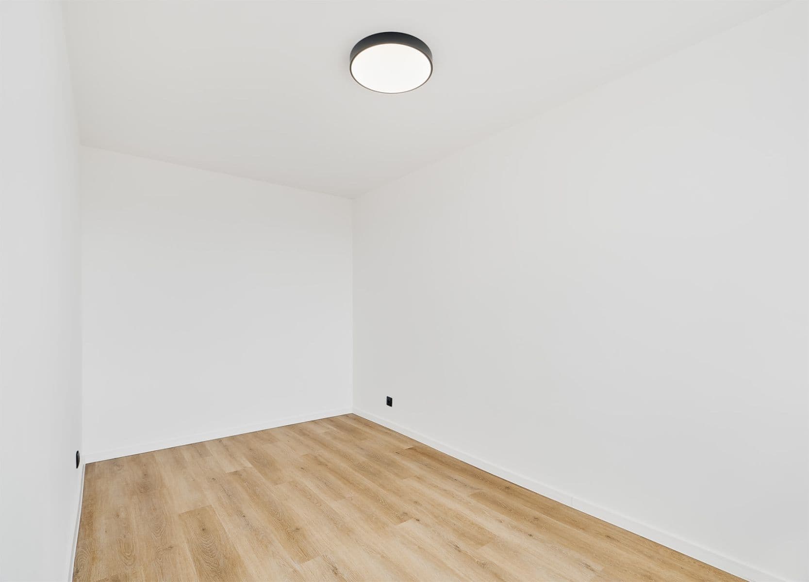 Prodej bytu 4+kk 76 m², Chmelová, Praha, Praha Prodej bytu 4+kk 76 m², Chmelová, Praha, Praha