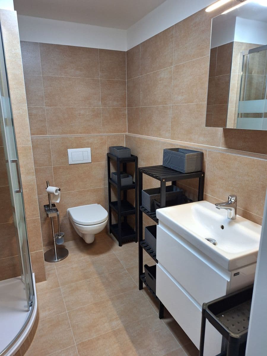 Pronájem bytu 1+kk 33 m², Strančická, Praha, Praha Pronájem bytu 1+kk 33 m², Strančická, Praha, Praha
