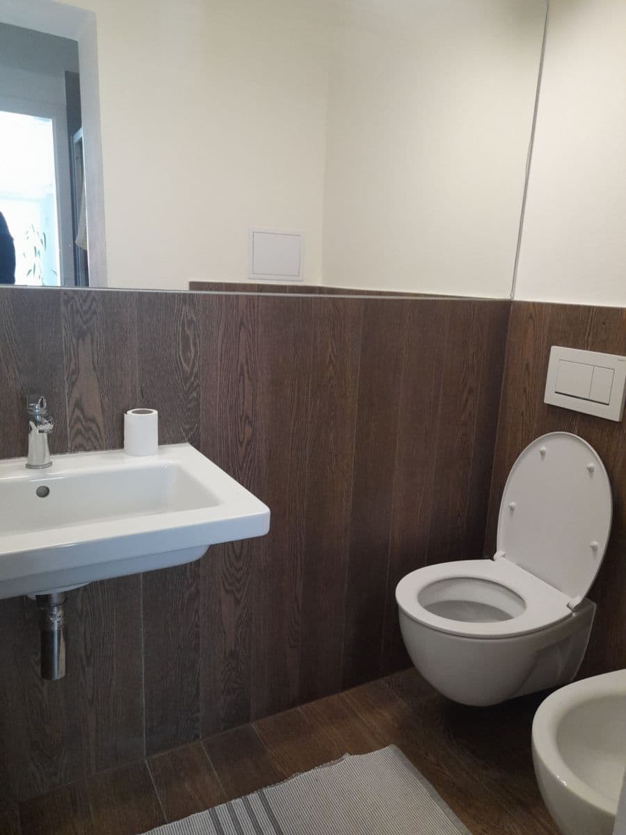 Pronájem bytu 3+kk 55 m², Neklanova, Praha, Praha Pronájem bytu 3+kk 55 m², Neklanova, Praha, Praha