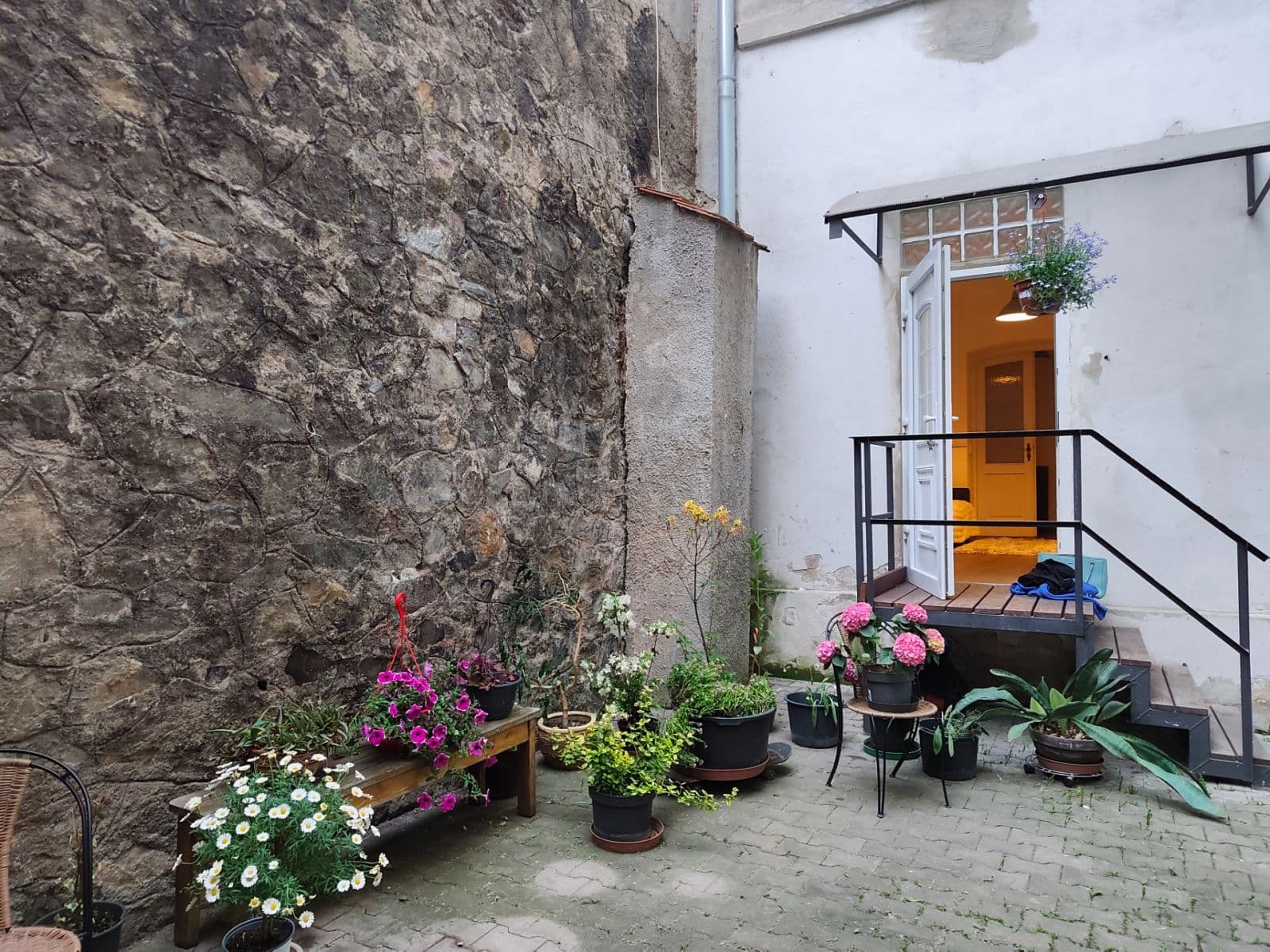 Pronájem bytu 3+kk 55 m², Neklanova, Praha, Praha Pronájem bytu 3+kk 55 m², Neklanova, Praha, Praha