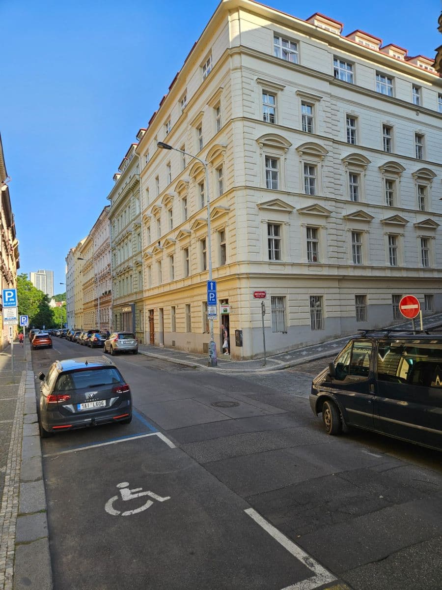 Pronájem bytu 3+kk 55 m², Neklanova, Praha, Praha Pronájem bytu 3+kk 55 m², Neklanova, Praha, Praha