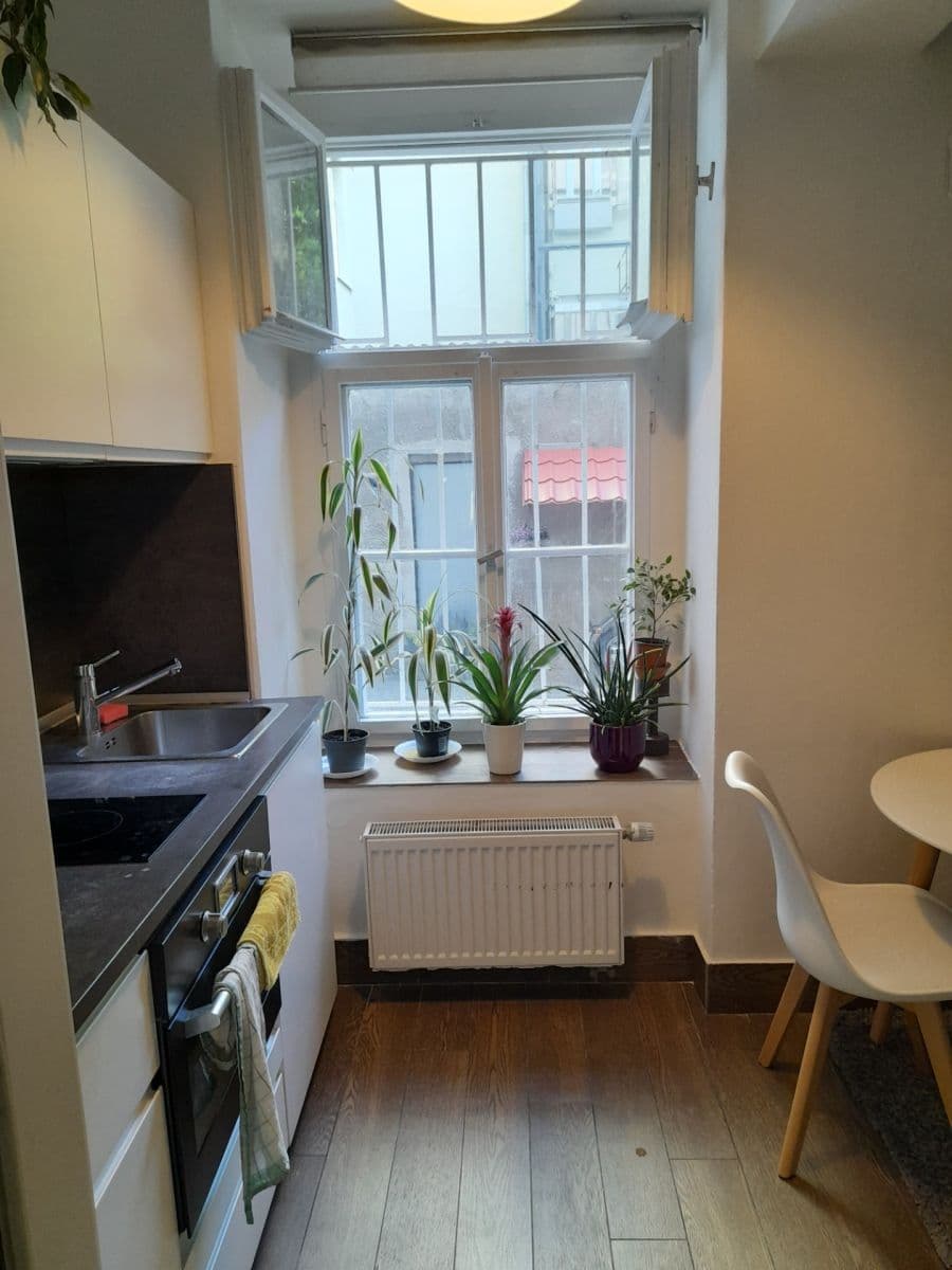 Pronájem bytu 3+kk 55 m², Neklanova, Praha, Praha Pronájem bytu 3+kk 55 m², Neklanova, Praha, Praha
