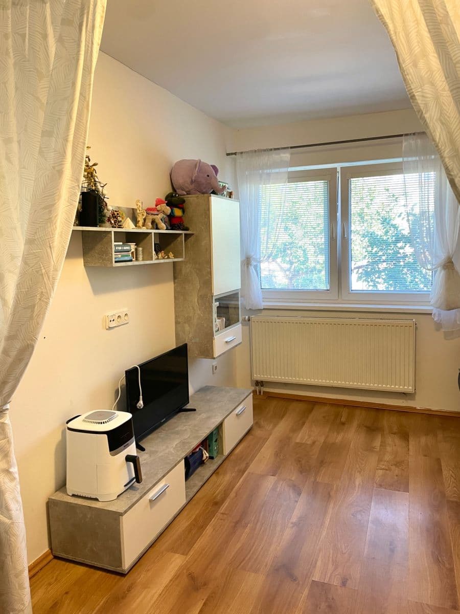 Prodej domu 303 m², pozemek 661 m², Legionářů, Praha, Praha Prodej domu 303 m², pozemek 661 m², Legionářů, Praha, Praha