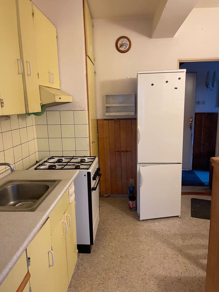 Pronájem bytu 4+1 88 m², Ke Kladivům, Praha, Praha Pronájem bytu 4+1 88 m², Ke Kladivům, Praha, Praha