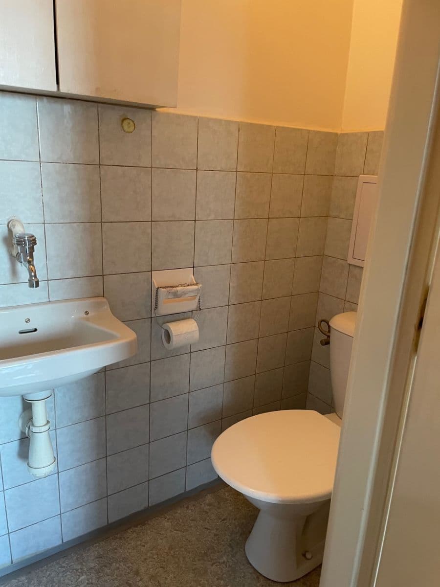 Pronájem bytu 4+1 88 m², Ke Kladivům, Praha, Praha Pronájem bytu 4+1 88 m², Ke Kladivům, Praha, Praha