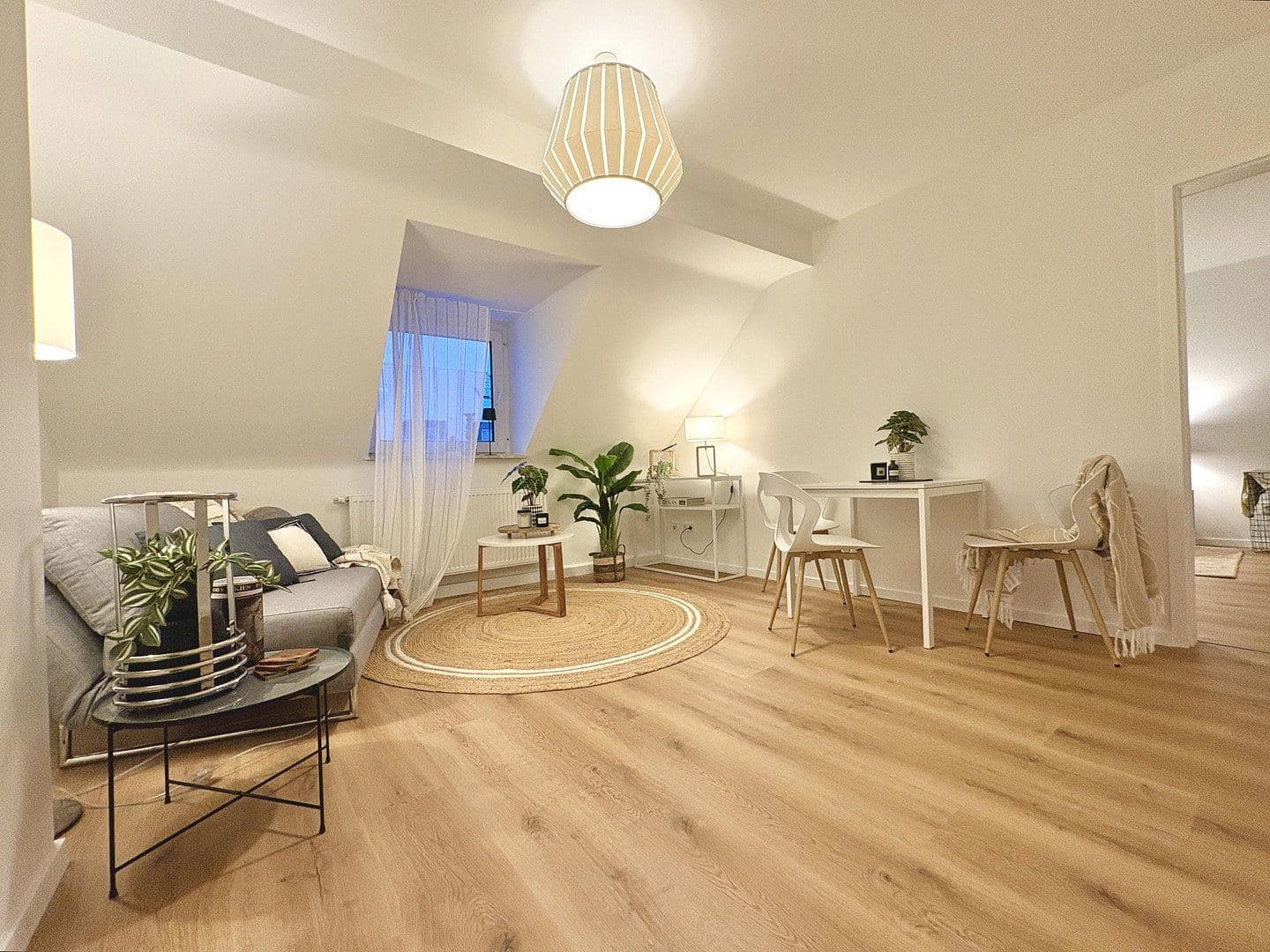 Pronájem bytu 2+kk 49 m², Wusthoffstraße 11, Essen, Severní Porýní-Vestfálsko Pronájem bytu 2+kk 49 m², Wusthoffstraße 11, Essen, Severní Porýní-Vestfálsko