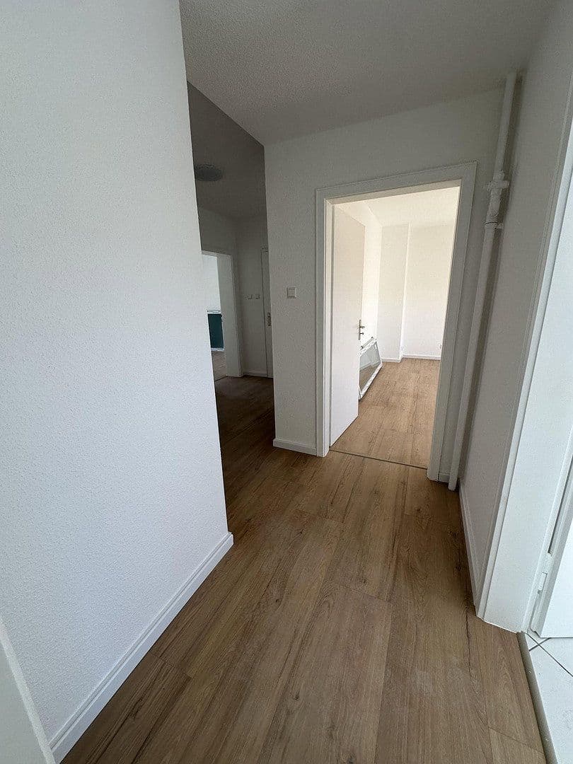 Pronájem bytu 2+1 62 m², Mannheim, Bádensko-Württembersko Pronájem bytu 2+1 62 m², Mannheim, Bádensko-Württembersko