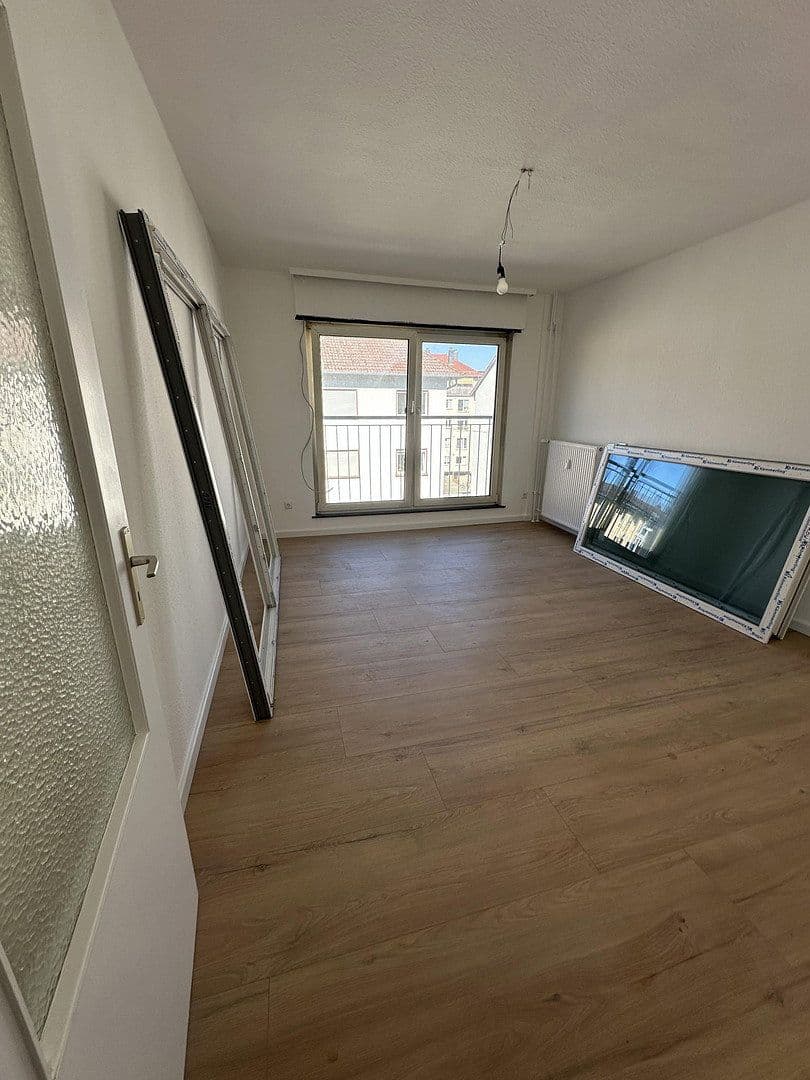 Pronájem bytu 2+1 62 m², Mannheim, Bádensko-Württembersko Pronájem bytu 2+1 62 m², Mannheim, Bádensko-Württembersko