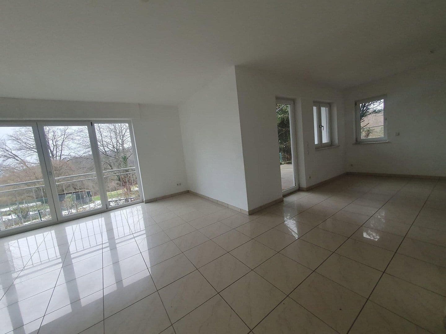 Pronájem bytu 2+1 96 m², Haibach, Bavorsko Pronájem bytu 2+1 96 m², Haibach, Bavorsko