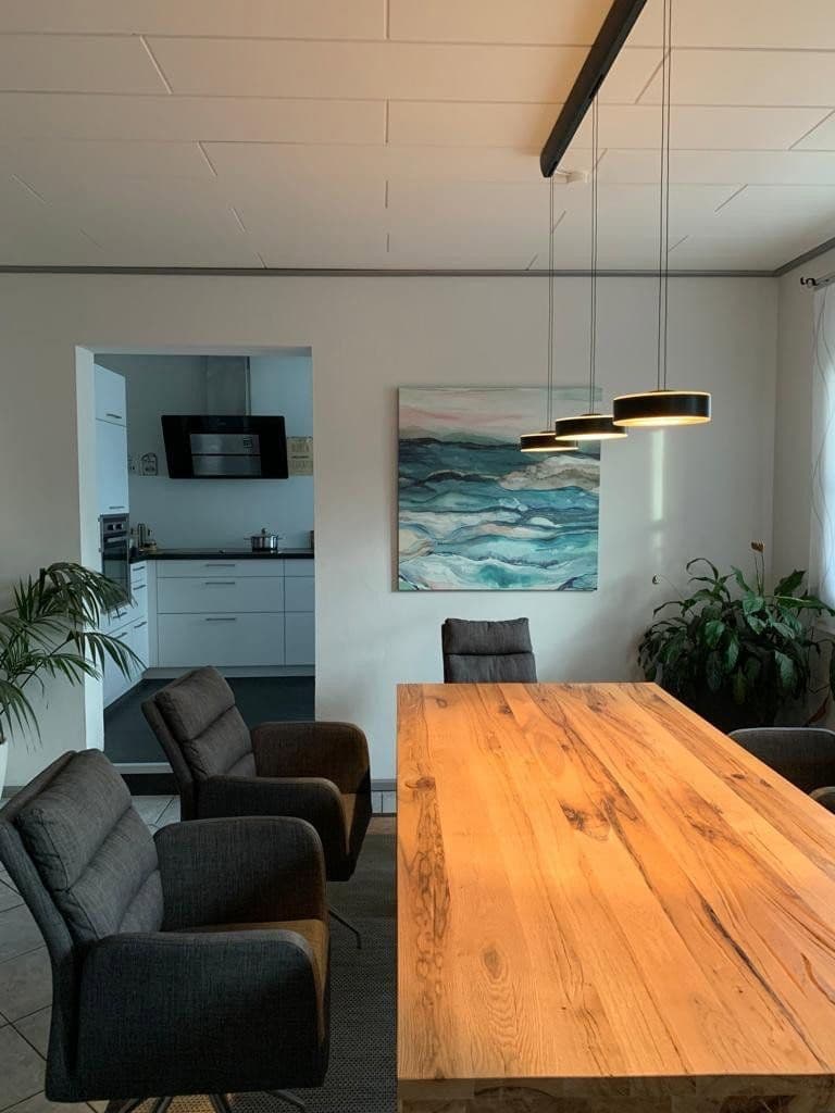 Prodej domu 198 m², pozemek 765 m², Ellgau, Bavorsko Prodej domu 198 m², pozemek 765 m², Ellgau, Bavorsko