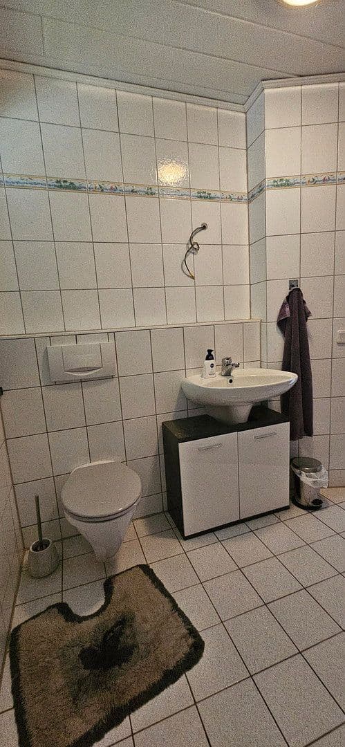 Prodej domu 198 m², pozemek 765 m², Ellgau, Bavorsko Prodej domu 198 m², pozemek 765 m², Ellgau, Bavorsko