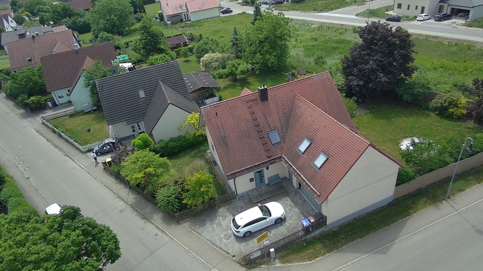 Prodej domu 198 m², pozemek 765 m², Ellgau, Bavorsko Prodej domu 198 m², pozemek 765 m², Ellgau, Bavorsko