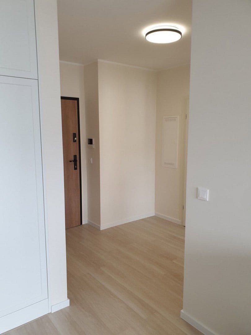Pronájem bytu 2+1 44 m², Darmstadt, Hessen Pronájem bytu 2+1 44 m², Darmstadt, Hessen