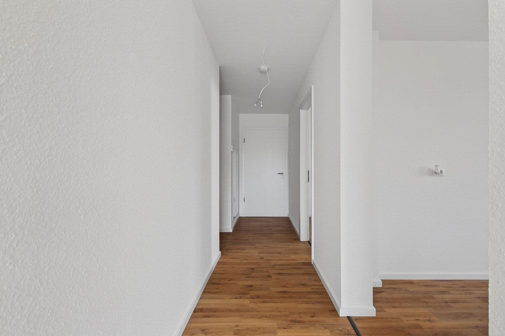 Prodej bytu 3+1 106 m², Bad Schönborn, Bádensko-Württembersko Prodej bytu 3+1 106 m², Bad Schönborn, Bádensko-Württembersko