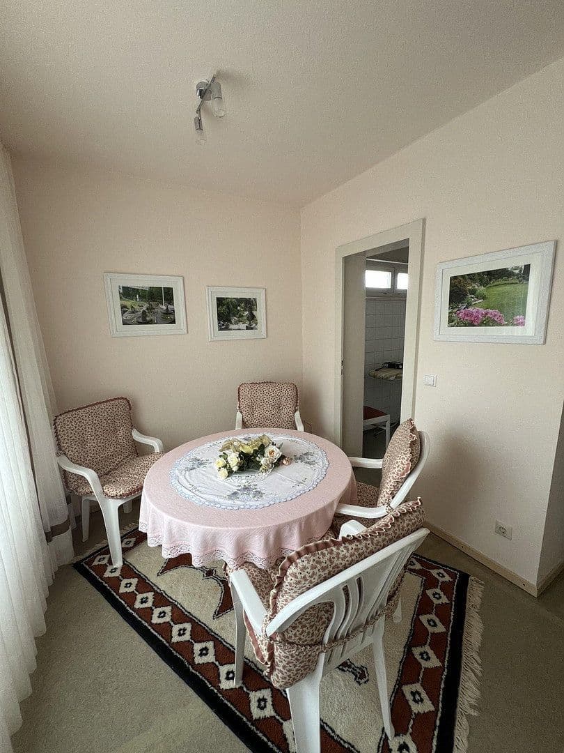 Prodej domu 186 m², pozemek 670 m², Pforzheim, Bádensko-Württembersko Prodej domu 186 m², pozemek 670 m², Pforzheim, Bádensko-Württembersko