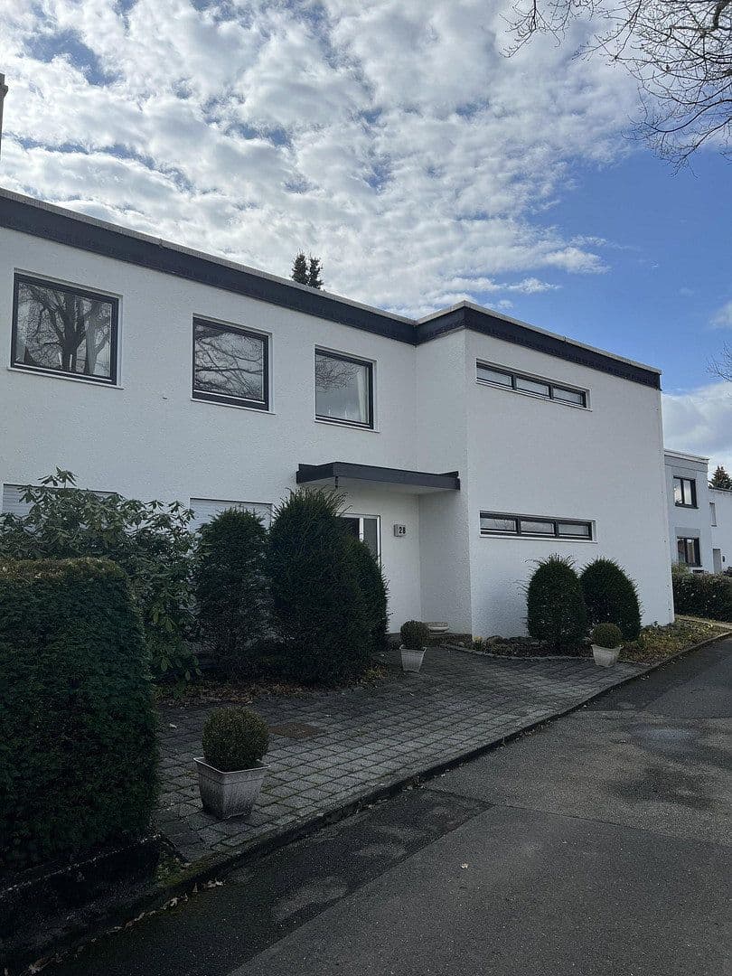 Prodej domu 186 m², pozemek 670 m², Pforzheim, Bádensko-Württembersko Prodej domu 186 m², pozemek 670 m², Pforzheim, Bádensko-Württembersko