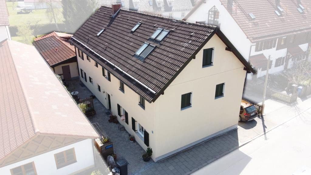 Prodej bytu 2+1 64 m², Germering, Bavorsko Prodej bytu 2+1 64 m², Germering, Bavorsko