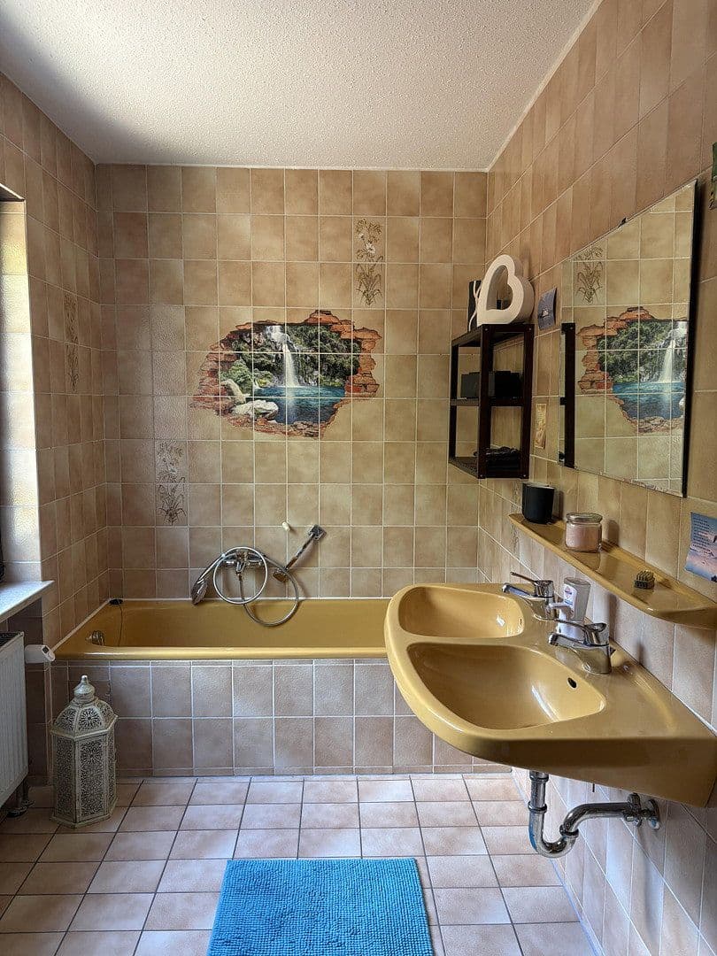 Prodej domu 164 m², pozemek 547 m², Feucht, Bavorsko Prodej domu 164 m², pozemek 547 m², Feucht, Bavorsko