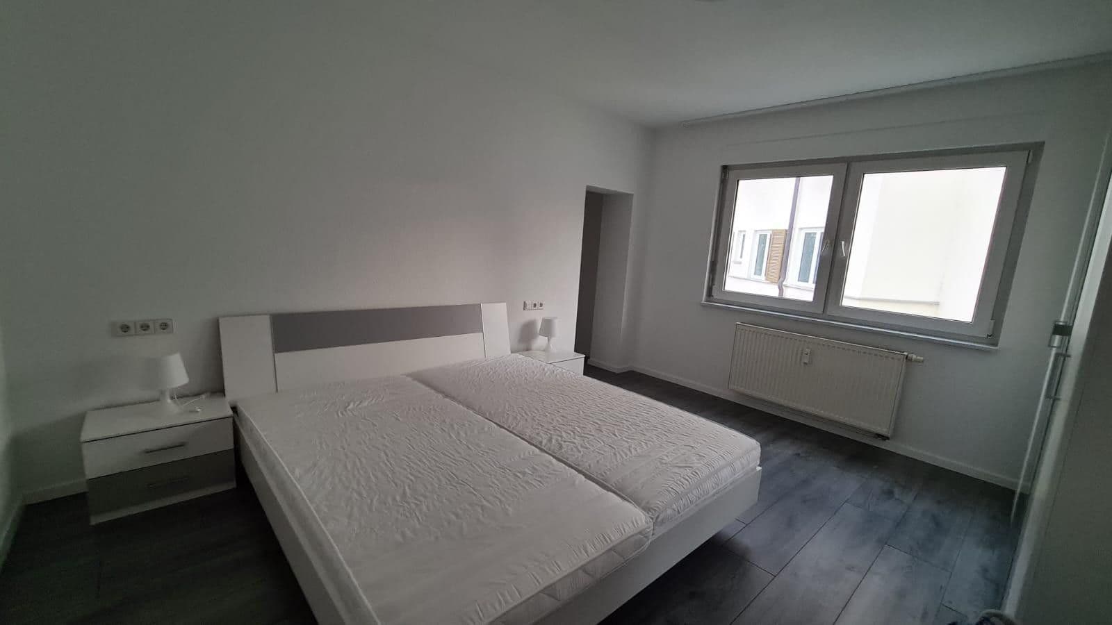 Pronájem bytu 3+1 75 m², Bartenbacherstr. 1, Göppingen, Bádensko-Württembersko Pronájem bytu 3+1 75 m², Bartenbacherstr. 1, Göppingen, Bádensko-Württembersko