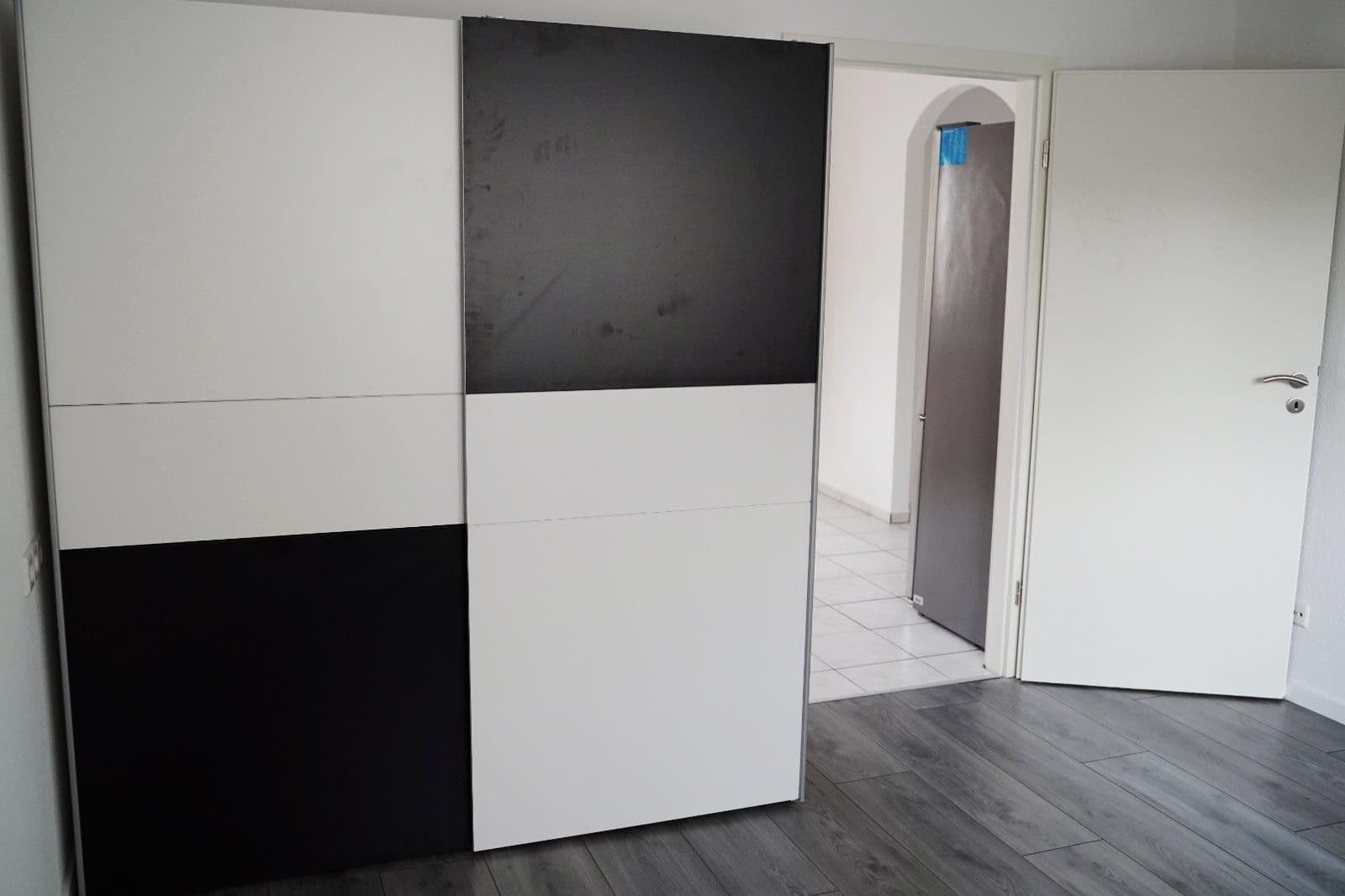 Pronájem bytu 3+1 75 m², Bartenbacherstr. 1, Göppingen, Bádensko-Württembersko Pronájem bytu 3+1 75 m², Bartenbacherstr. 1, Göppingen, Bádensko-Württembersko