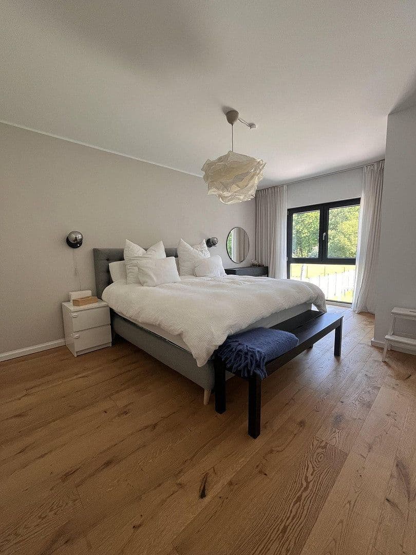 Pronájem domu 200 m², pozemek 500 m², Am Leiterchen 20a, Recklinghausen, Severní Porýní-Vestfálsko Pronájem domu 200 m², pozemek 500 m², Am Leiterchen 20a, Recklinghausen, Severní Porýní-Vestfálsko