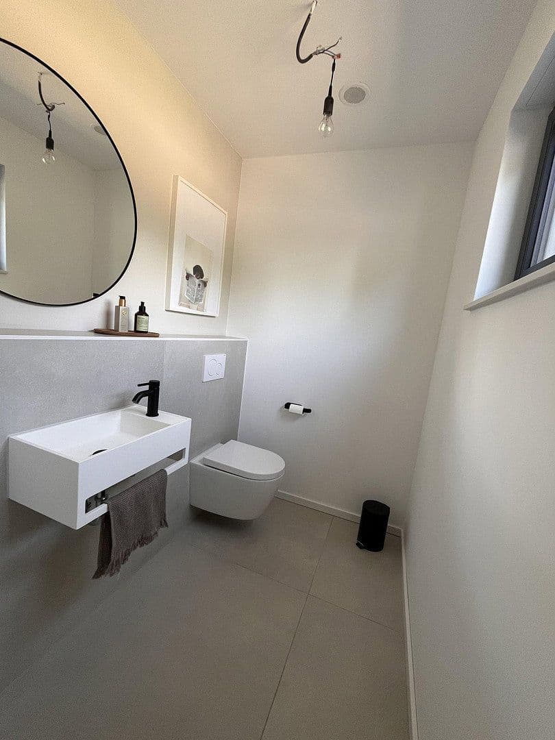 Pronájem domu 200 m², pozemek 500 m², Am Leiterchen 20a, Recklinghausen, Severní Porýní-Vestfálsko Pronájem domu 200 m², pozemek 500 m², Am Leiterchen 20a, Recklinghausen, Severní Porýní-Vestfálsko