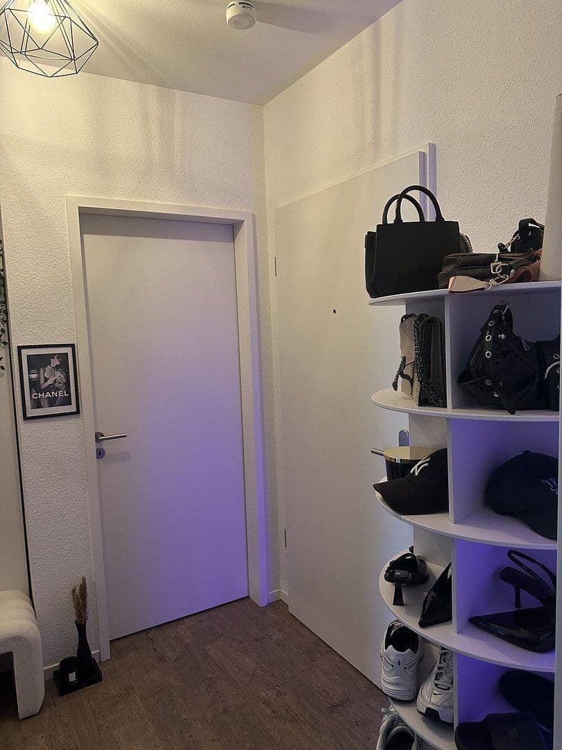 Pronájem bytu 2+1 61 m², Charlotte-von-Stein-Straße 5, Bonn, Severní Porýní-Vestfálsko Pronájem bytu 2+1 61 m², Charlotte-von-Stein-Straße 5, Bonn, Severní Porýní-Vestfálsko