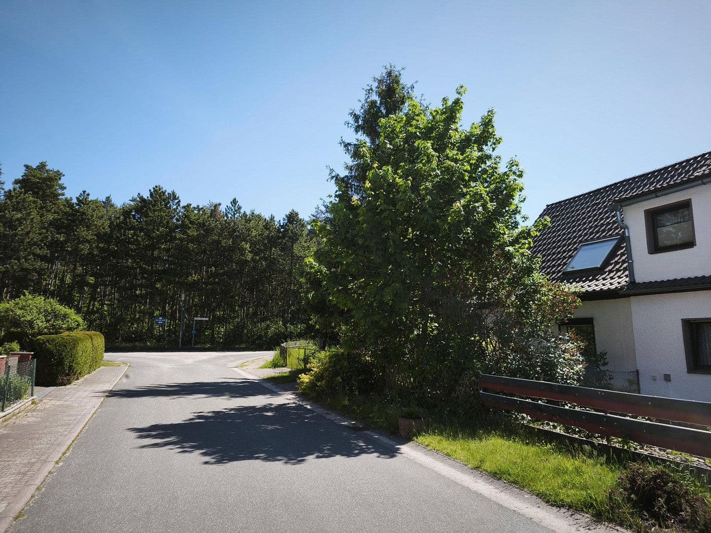 Prodej domu 90 m², pozemek 1.887 m², Grünstraße 17, Zahna-Elster, Sasko-Anhaltsko Prodej domu 90 m², pozemek 1.887 m², Grünstraße 17, Zahna-Elster, Sasko-Anhaltsko