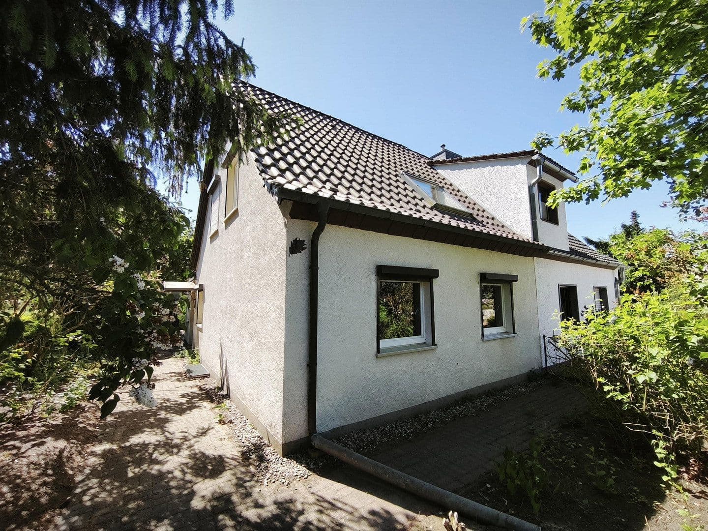 Prodej domu 90 m², pozemek 1.887 m², Grünstraße 17, Zahna-Elster, Sasko-Anhaltsko Prodej domu 90 m², pozemek 1.887 m², Grünstraße 17, Zahna-Elster, Sasko-Anhaltsko