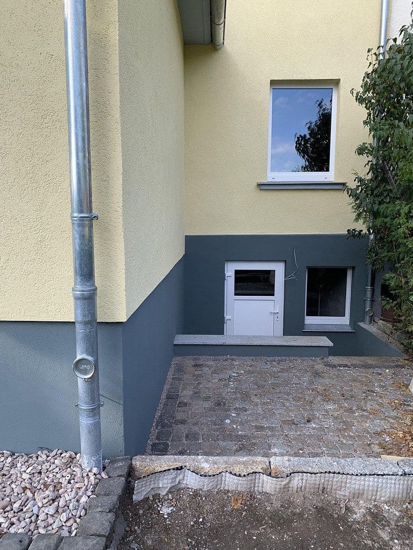 Pronájem domu 170 m², pozemek 530 m², Friedrich Ebert Straße 11, Gotha, Durynsko Pronájem domu 170 m², pozemek 530 m², Friedrich Ebert Straße 11, Gotha, Durynsko