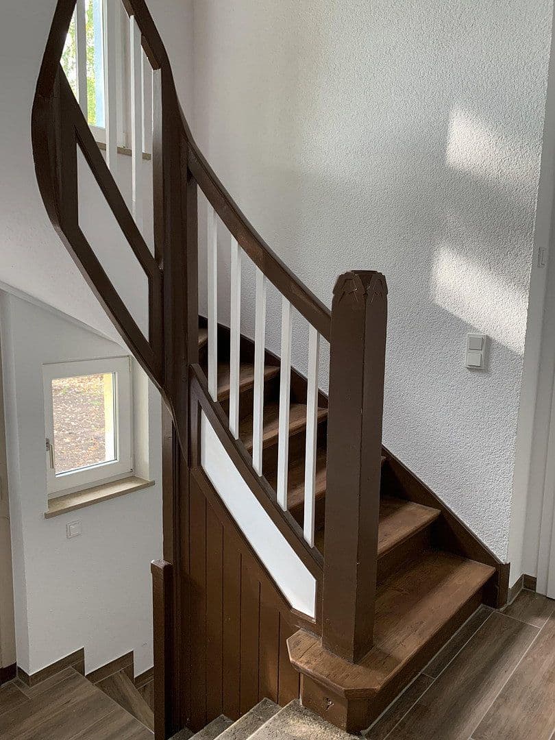 Pronájem domu 170 m², pozemek 530 m², Friedrich Ebert Straße 11, Gotha, Durynsko Pronájem domu 170 m², pozemek 530 m², Friedrich Ebert Straße 11, Gotha, Durynsko