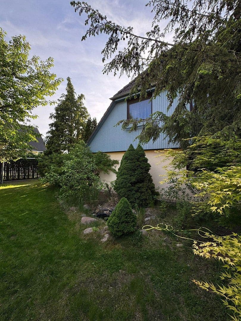 Prodej domu 137 m², pozemek 476 m², Fredersdorf-Vogelsdorf, Braniborsko Prodej domu 137 m², pozemek 476 m², Fredersdorf-Vogelsdorf, Braniborsko