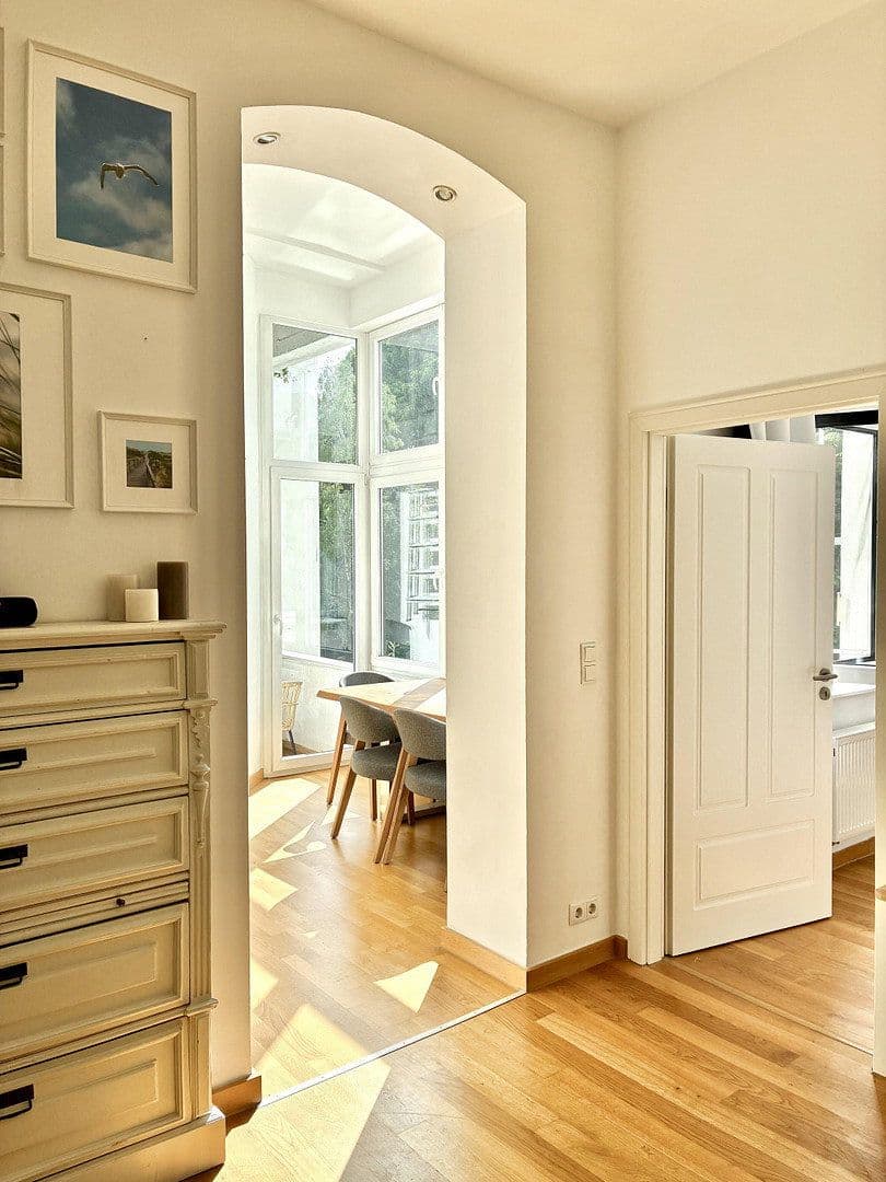 Prodej bytu 3+1 64 m², Stammheimer Straße 59, Köln, Severní Porýní-Vestfálsko Prodej bytu 3+1 64 m², Stammheimer Straße 59, Köln, Severní Porýní-Vestfálsko