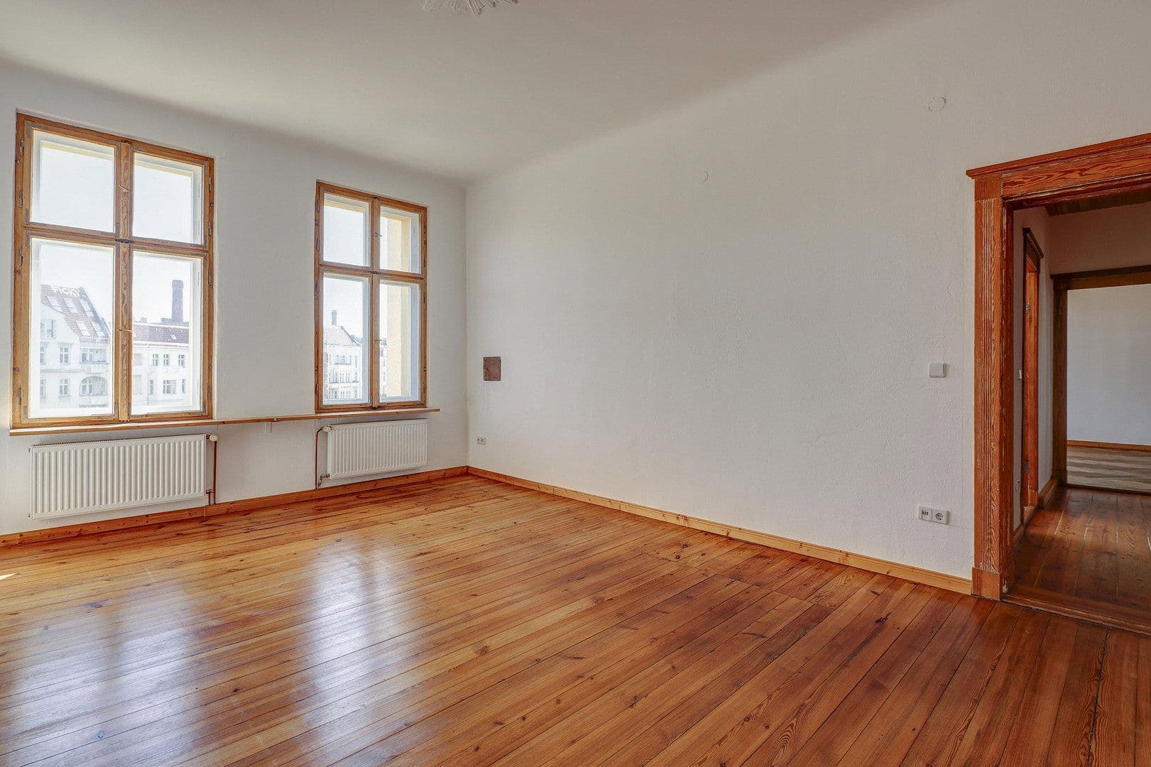 Prodej bytu 4+1 146 m², Berlin, Berlín Prodej bytu 4+1 146 m², Berlin, Berlín