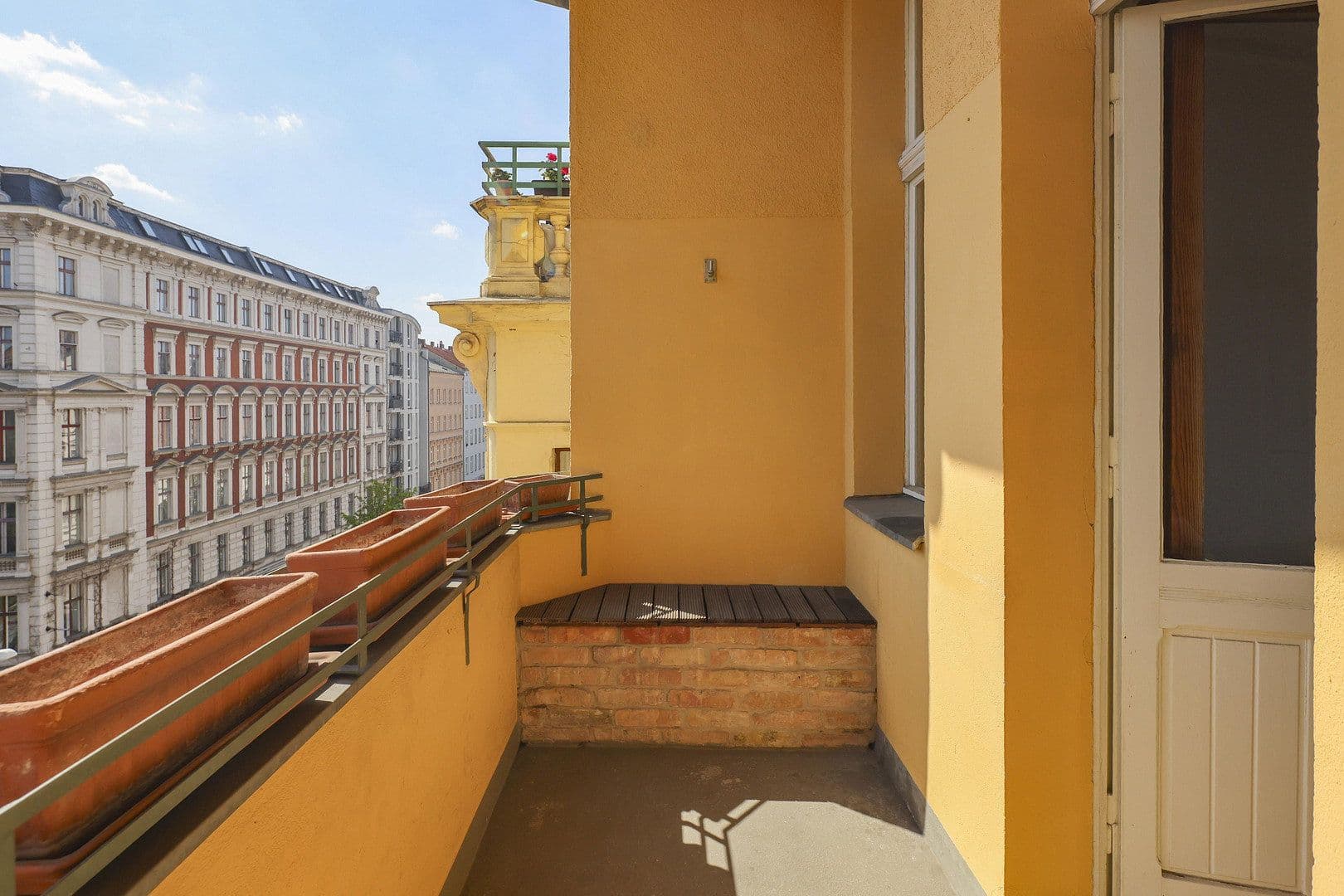 Prodej bytu 4+1 146 m², Berlin, Berlín Prodej bytu 4+1 146 m², Berlin, Berlín